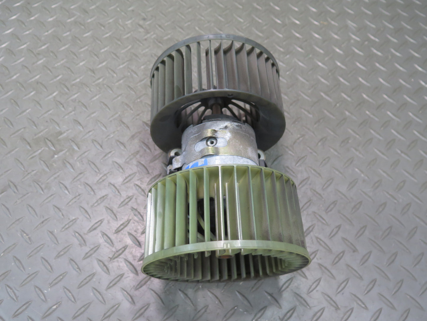 96-99 BMW E36 328iC A/C Heater Blower Motor Fan OEM