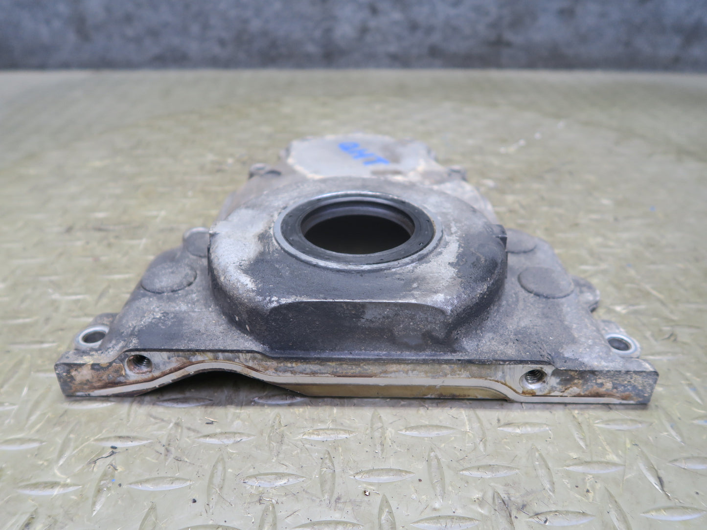 2003-2007 Hummer H2 6.0L Front Engine Motor Timing Plate Cover 12556623