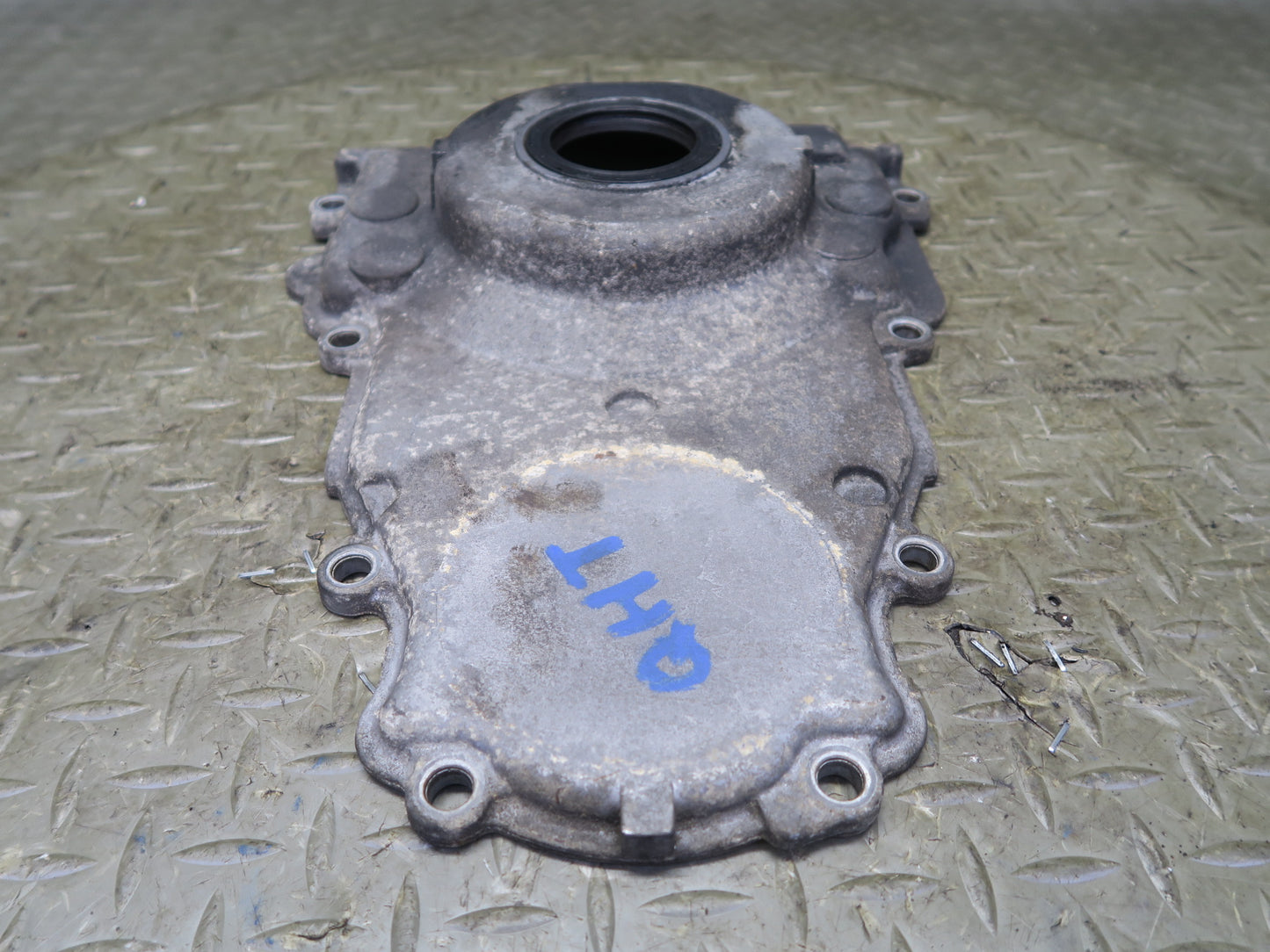 2003-2007 Hummer H2 6.0L Front Engine Motor Timing Plate Cover 12556623