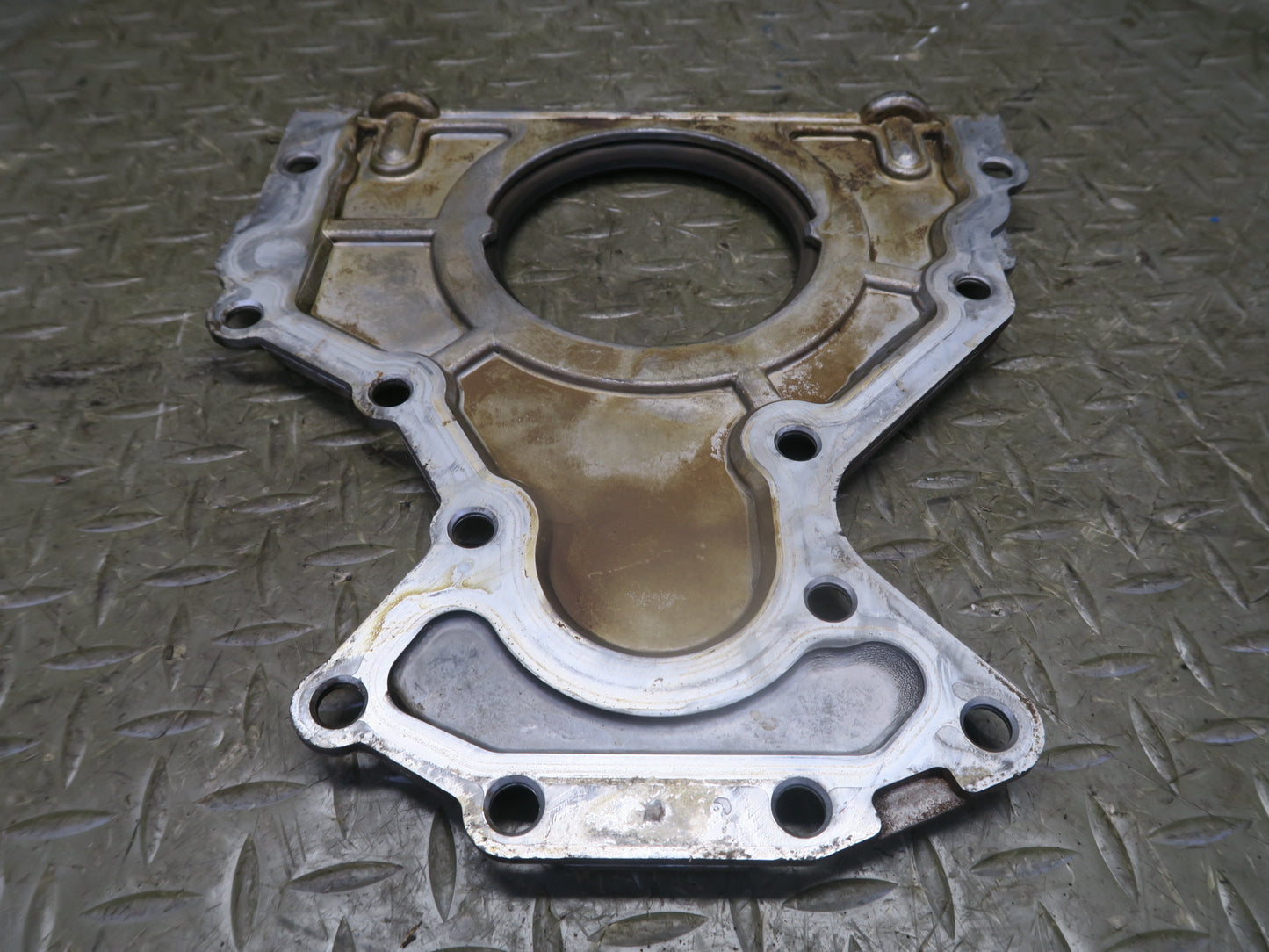 2003-2007 Hummer H2 6.0L Rear Engine Motor Block Cover Main Seal