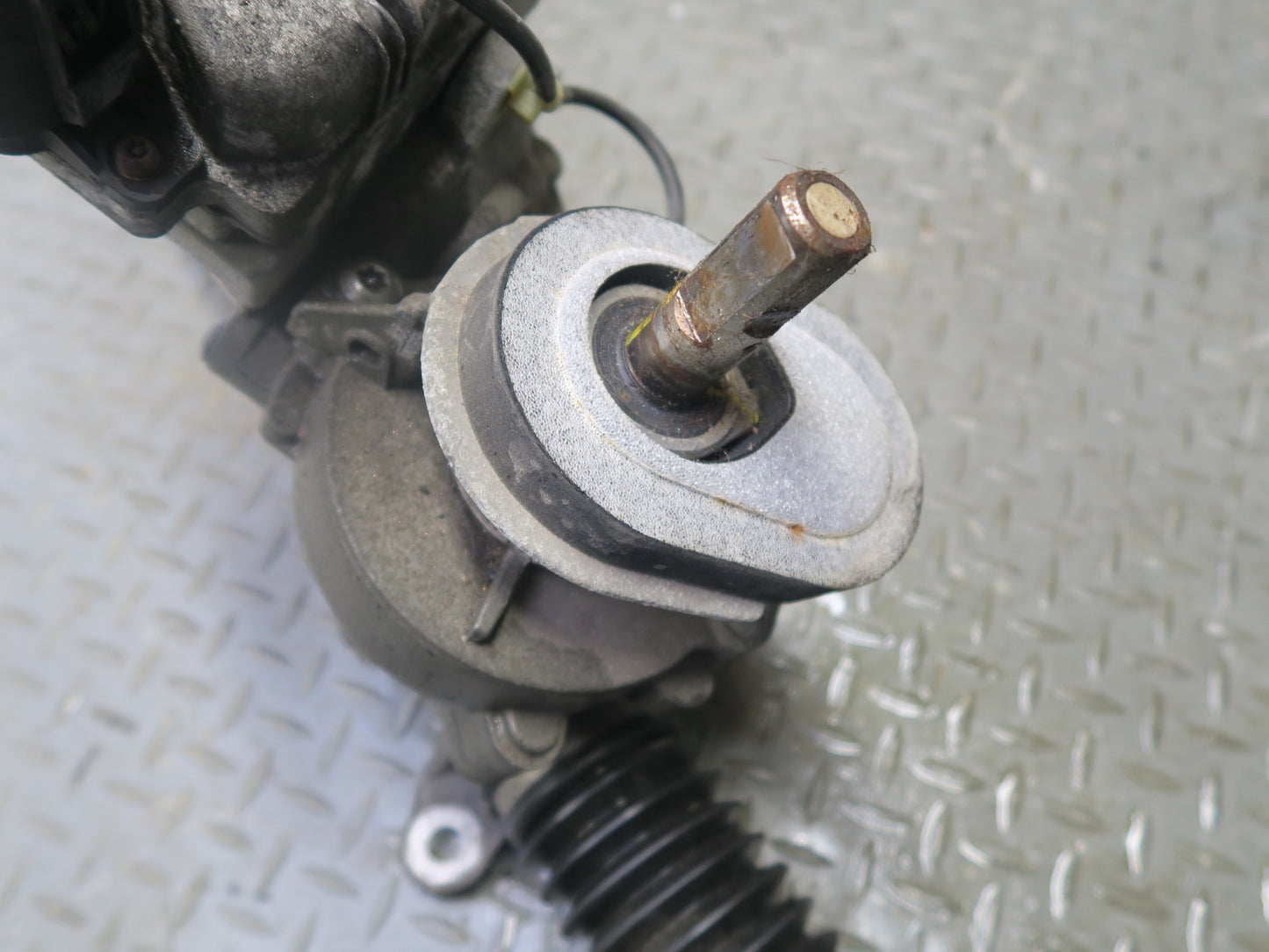 07-15 Mini R56 R58 R59 R57 Electric Steering Gear Rack & Pinion 104K Miles OEM