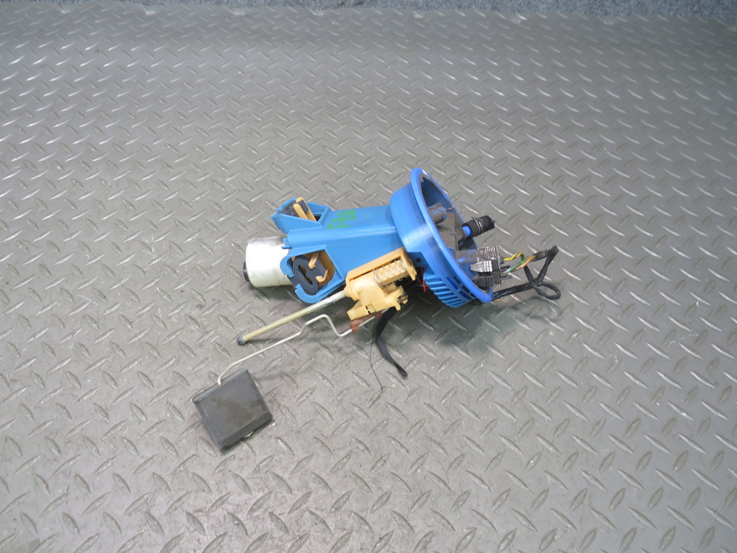 96-99 BMW E36 328iC M52 Fuel Pump Level Sensor Sending Unit Assembly OEM