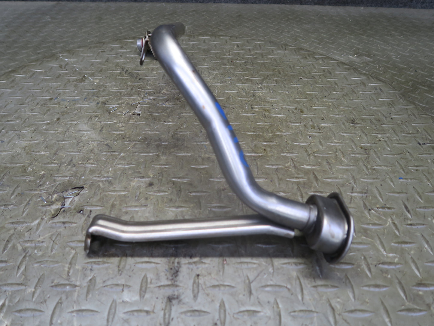 2003-2007 Hummer H2 6.0L Engine Motor Oil Pan Pump Pickup Tube