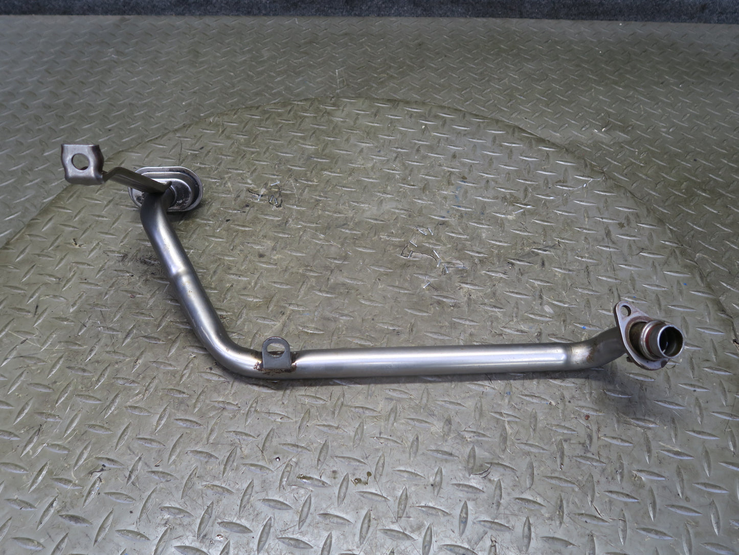 2003-2007 Hummer H2 6.0L Engine Motor Oil Pan Pump Pickup Tube