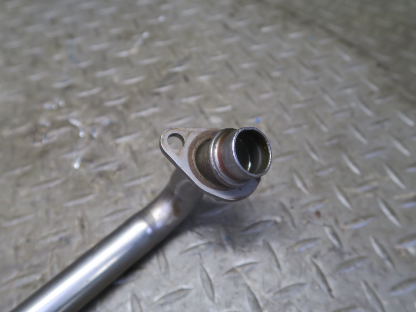 2003-2007 Hummer H2 6.0L Engine Motor Oil Pan Pump Pickup Tube