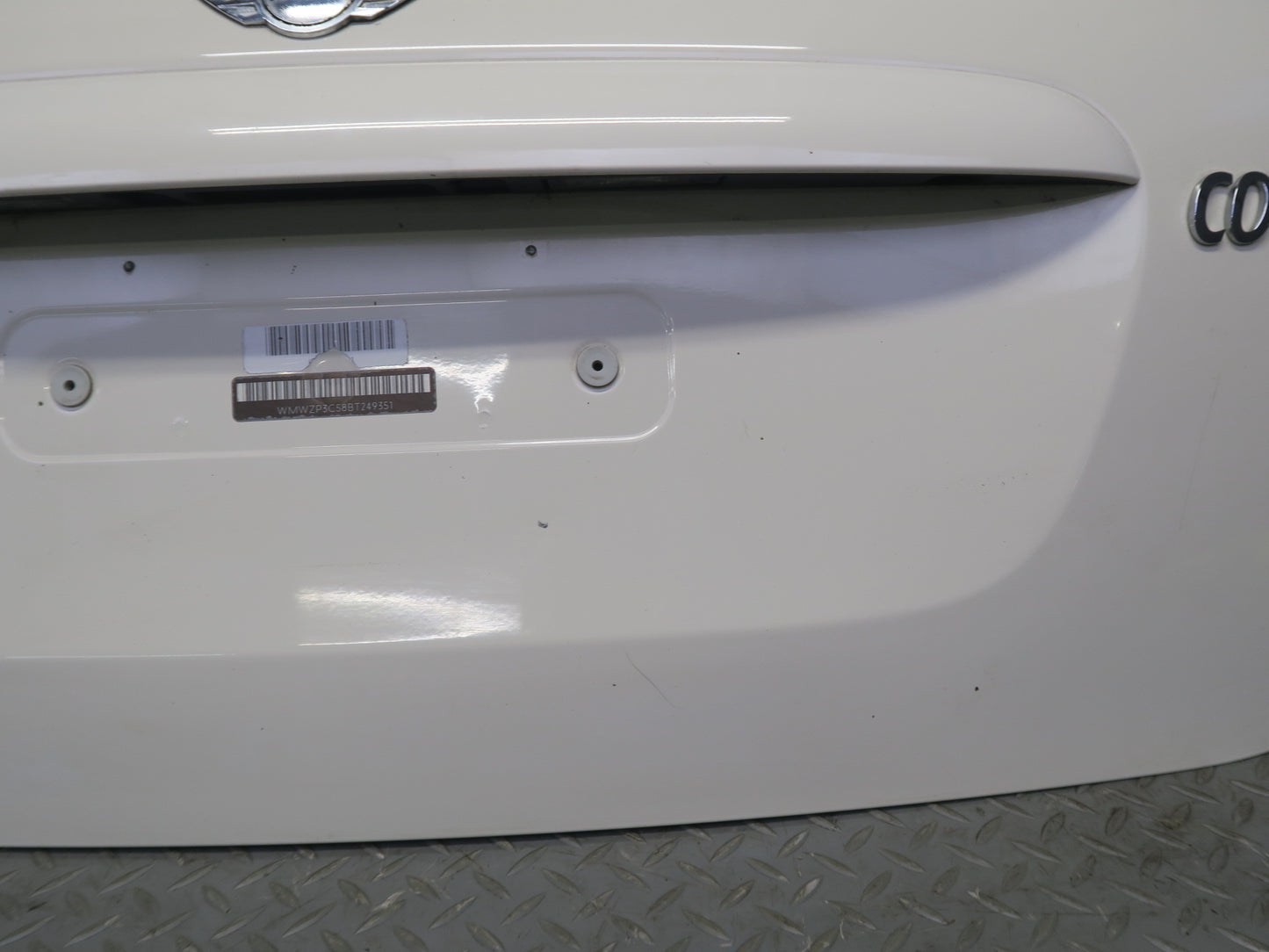 09-15 Mini R57 Convertible Rear Trunk Lid Liftgate Tailgate Hatch White OEM