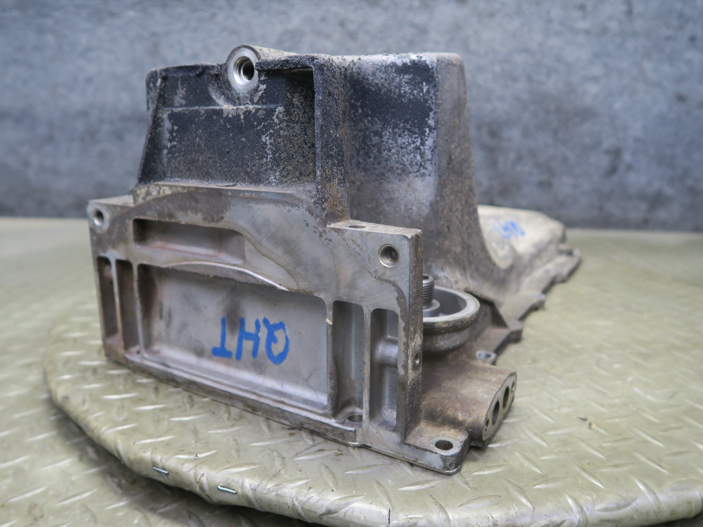 2003-2007 Hummer H2 6.0L Engine Motor Lower Oil Pan 12579273