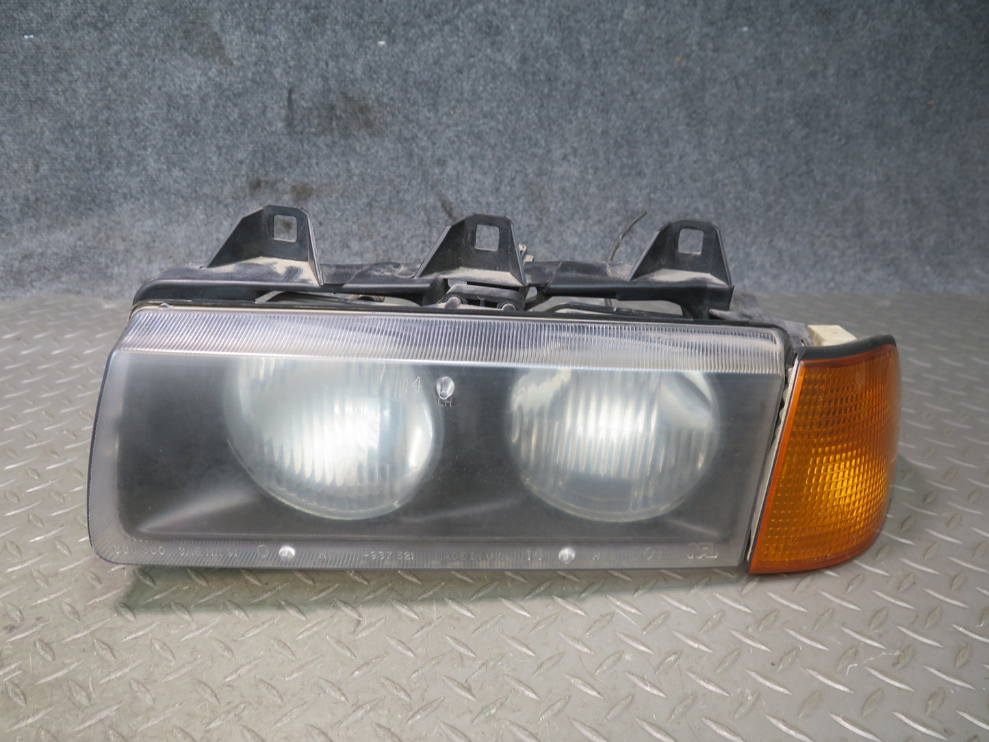 94-99 BMW E36 328iC 2DOOR Set of 4 Front Halogen Headlight Turn Signal Light OEM