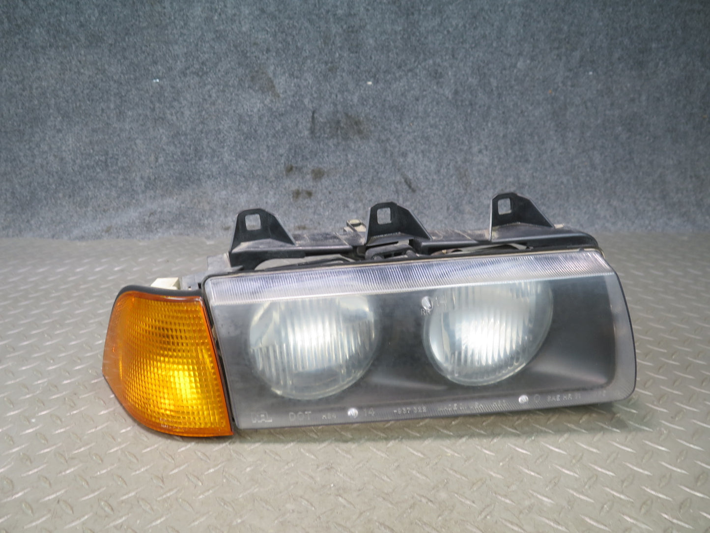 94-99 BMW E36 328iC 2DOOR Set of 4 Front Halogen Headlight Turn Signal Light OEM