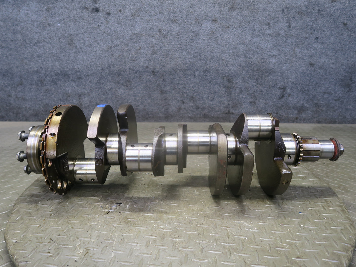 2003-2007 Hummer H2 6.0L V8 Engine Motor Crankshaft 12552216