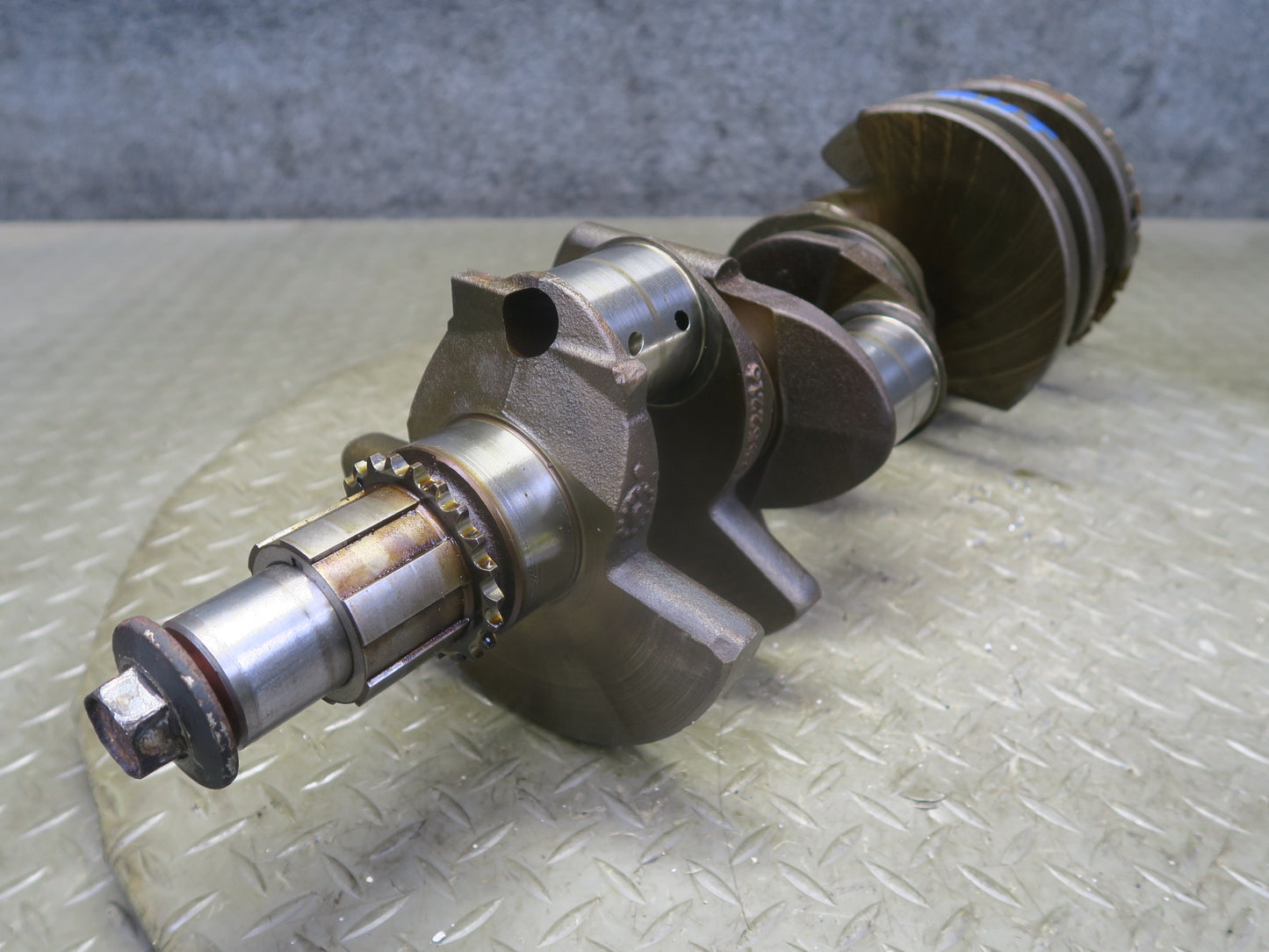 2003-2007 Hummer H2 6.0L V8 Engine Motor Crankshaft 12552216
