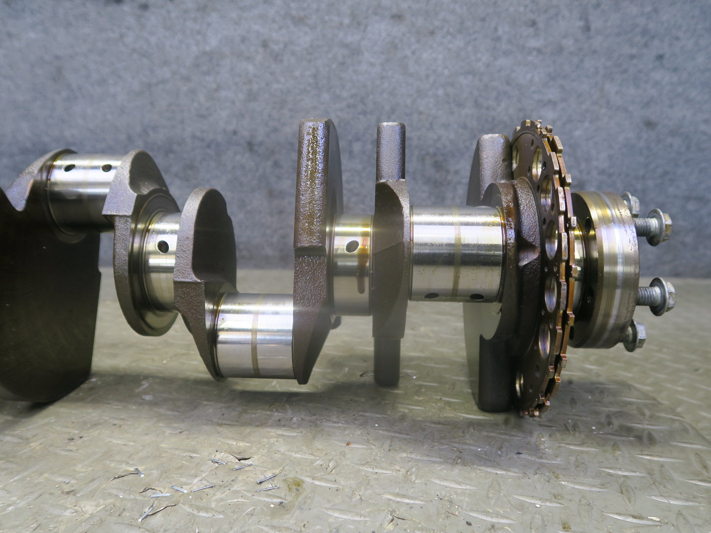 2003-2007 Hummer H2 6.0L V8 Engine Motor Crankshaft 12552216
