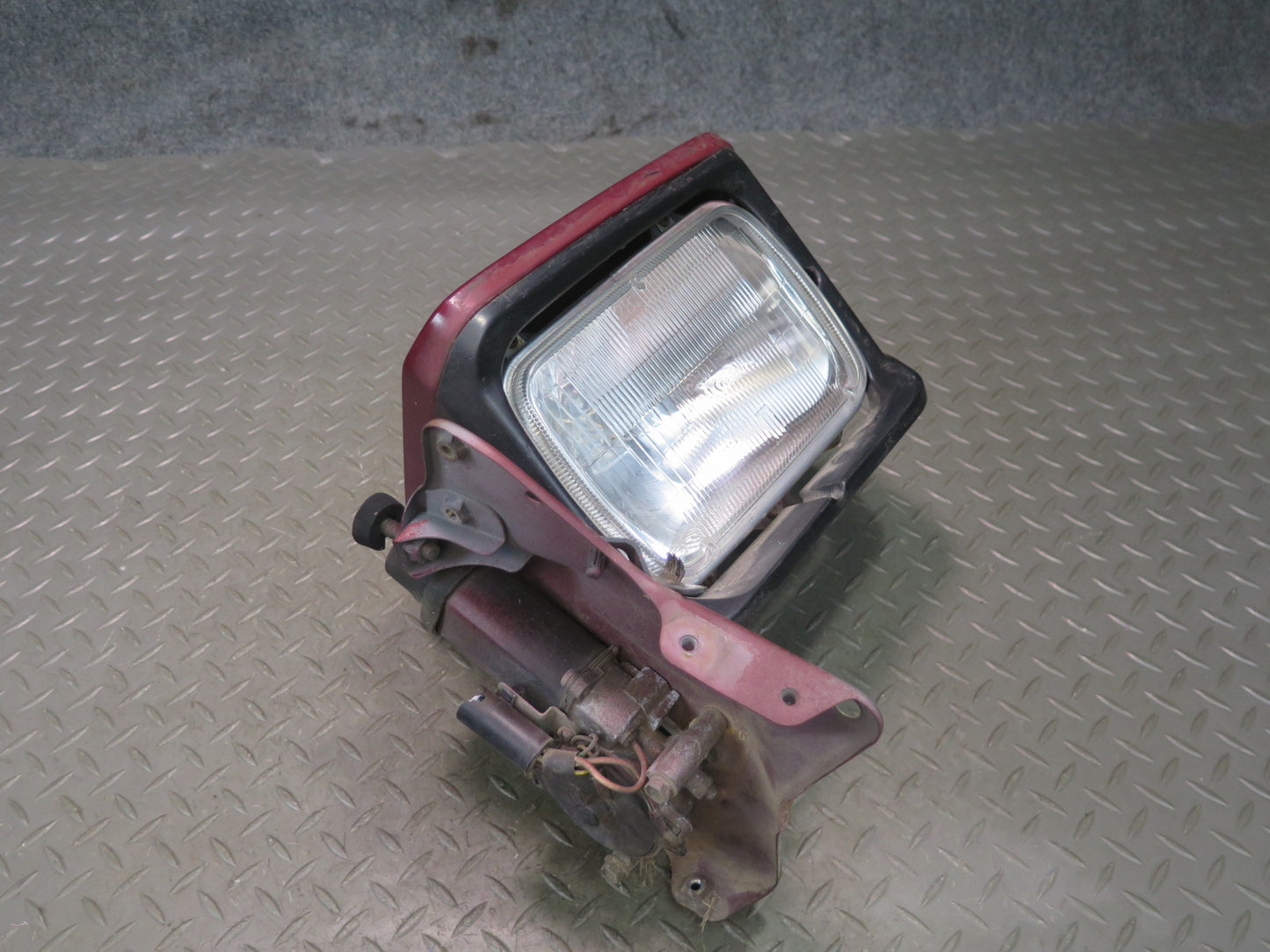 86-87 Toyota Supra MA70L Front Left Headlight POP UP Lamp w Cover & Motor OEM