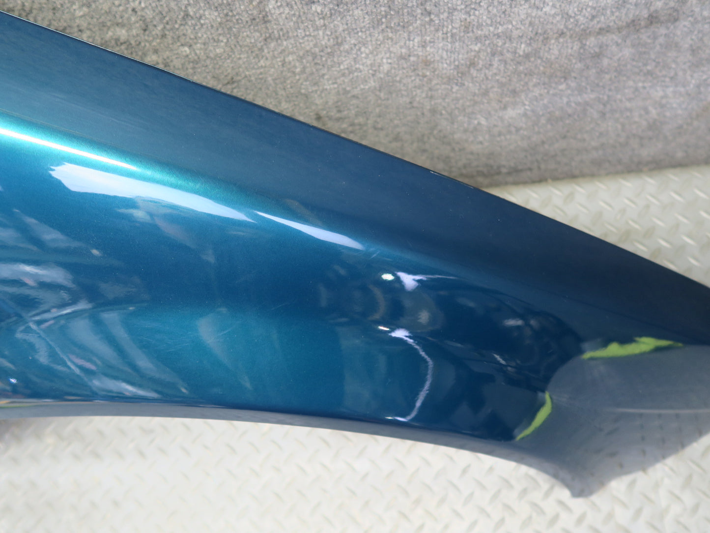 97-99 BMW E36 328iC Coupe Convertible Front Right Fender Shell Panel OEM