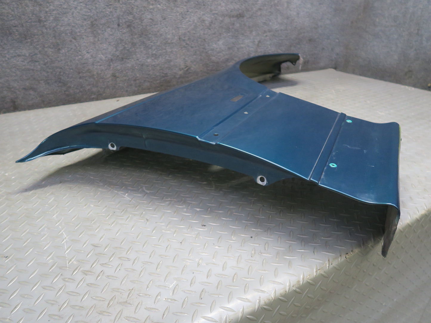 97-99 BMW E36 328iC Coupe Convertible Front Right Fender Shell Panel OEM