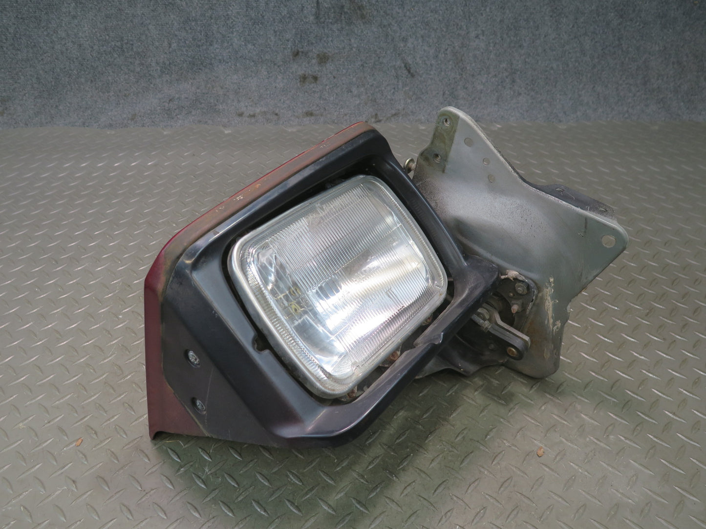 86-87 Toyota Supra MA70L Front Right Headlight POP UP Lamp w Cover & Motor OEM