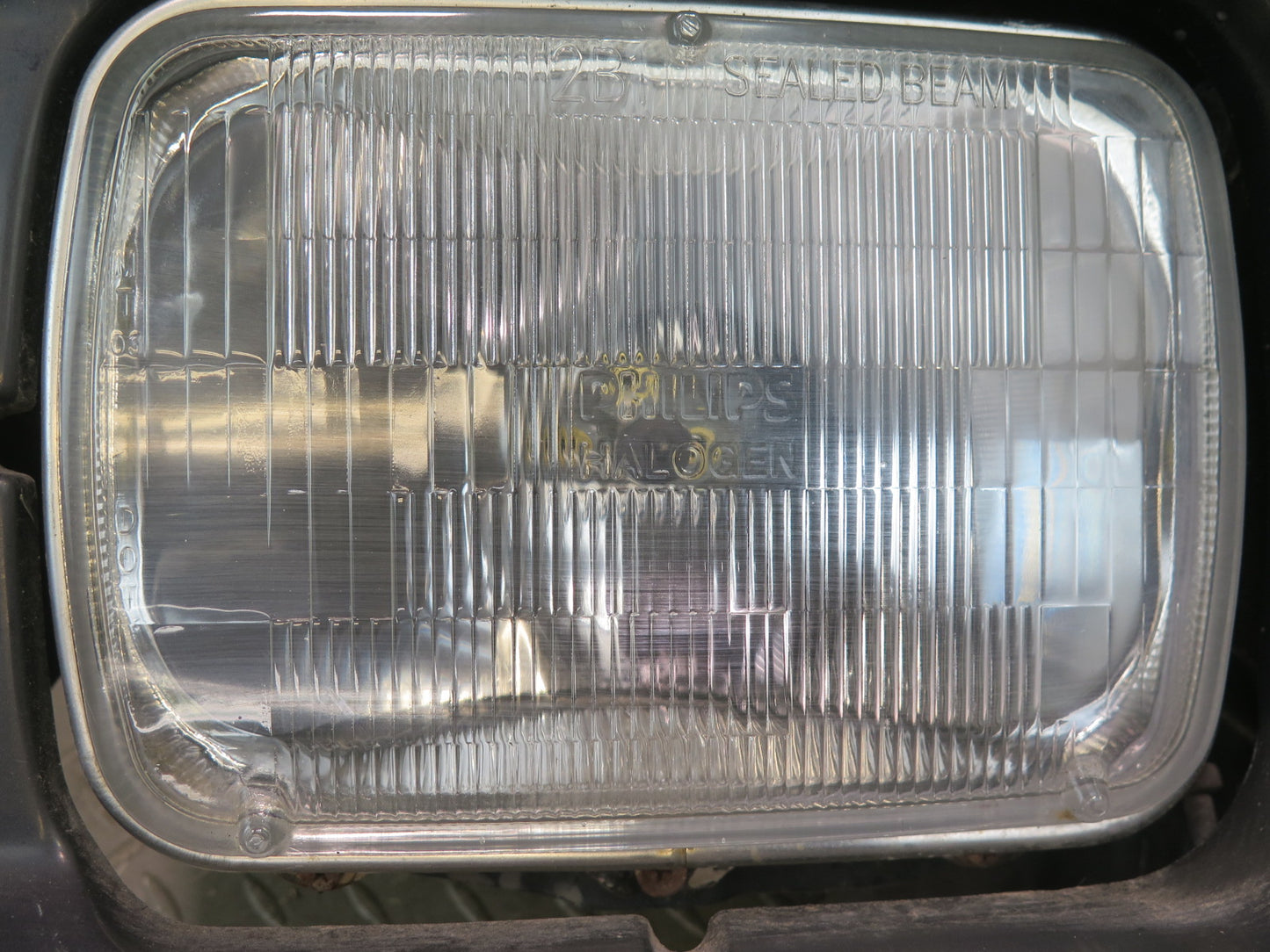86-87 Toyota Supra MA70L Front Right Headlight POP UP Lamp w Cover & Motor OEM