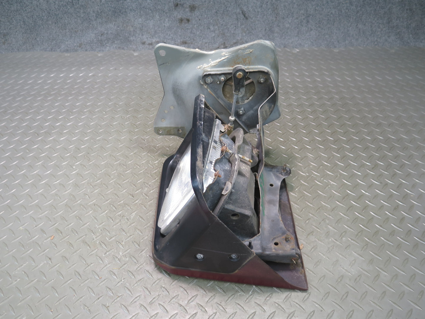 86-87 Toyota Supra MA70L Front Right Headlight POP UP Lamp w Cover & Motor OEM