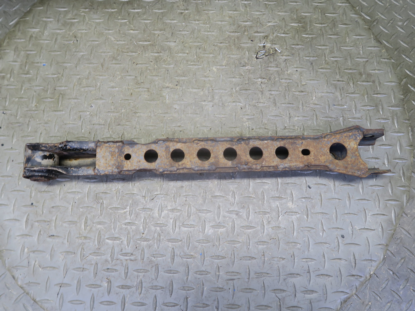 86-92 Toyota Supra MA70L Set of 3 Rear Right Suspension Control Arm OEM