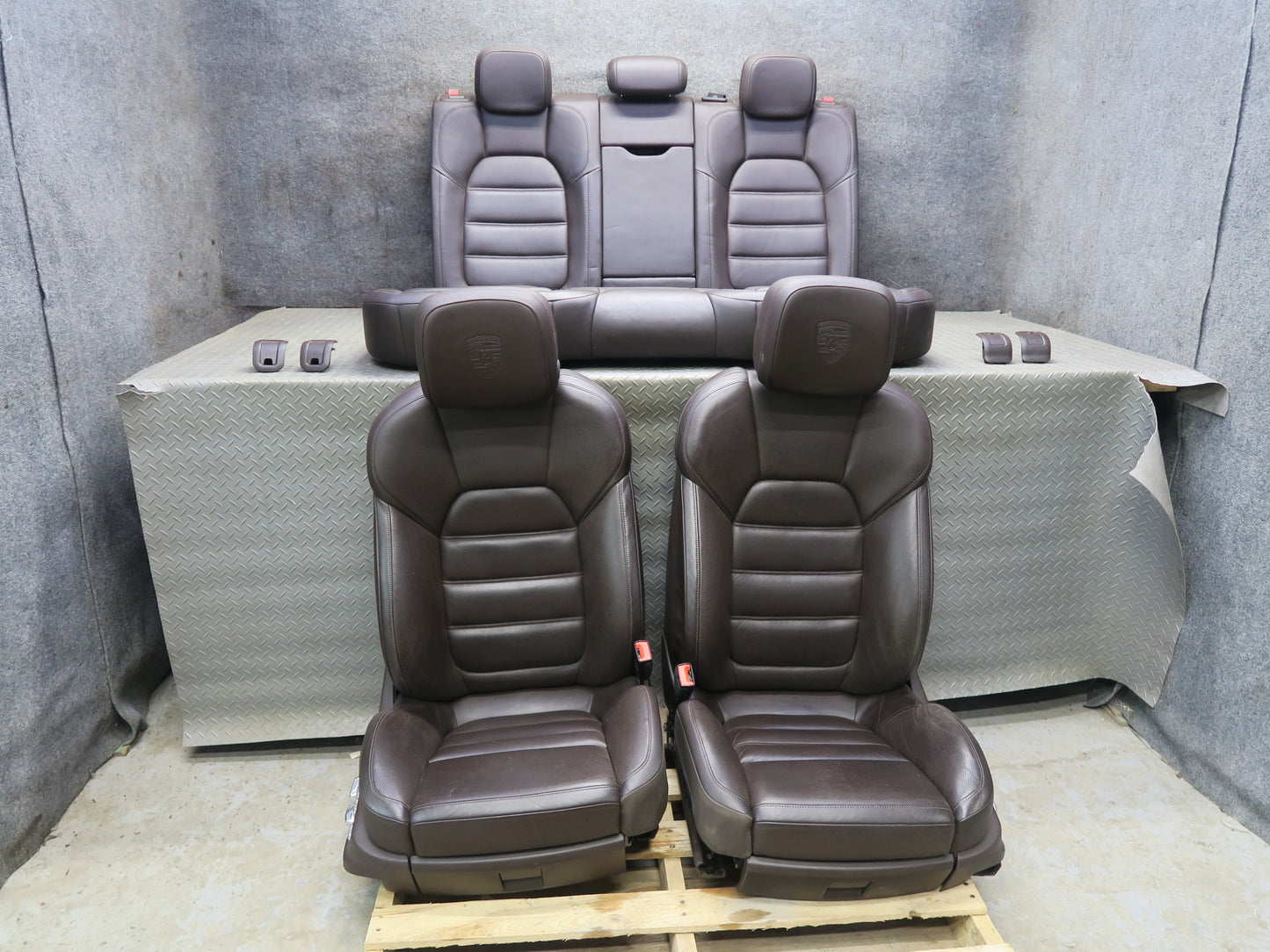 2015-2018 Porsche Macan Front Rear GTS Sport Heated Perforated Leather Seat Set