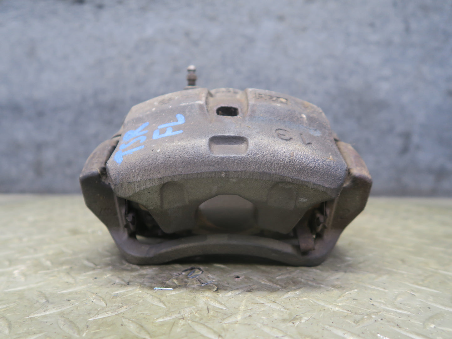 86-90 Toyota Supra MA70LSET of 2 Front Left & Right Brake Caliper OEM