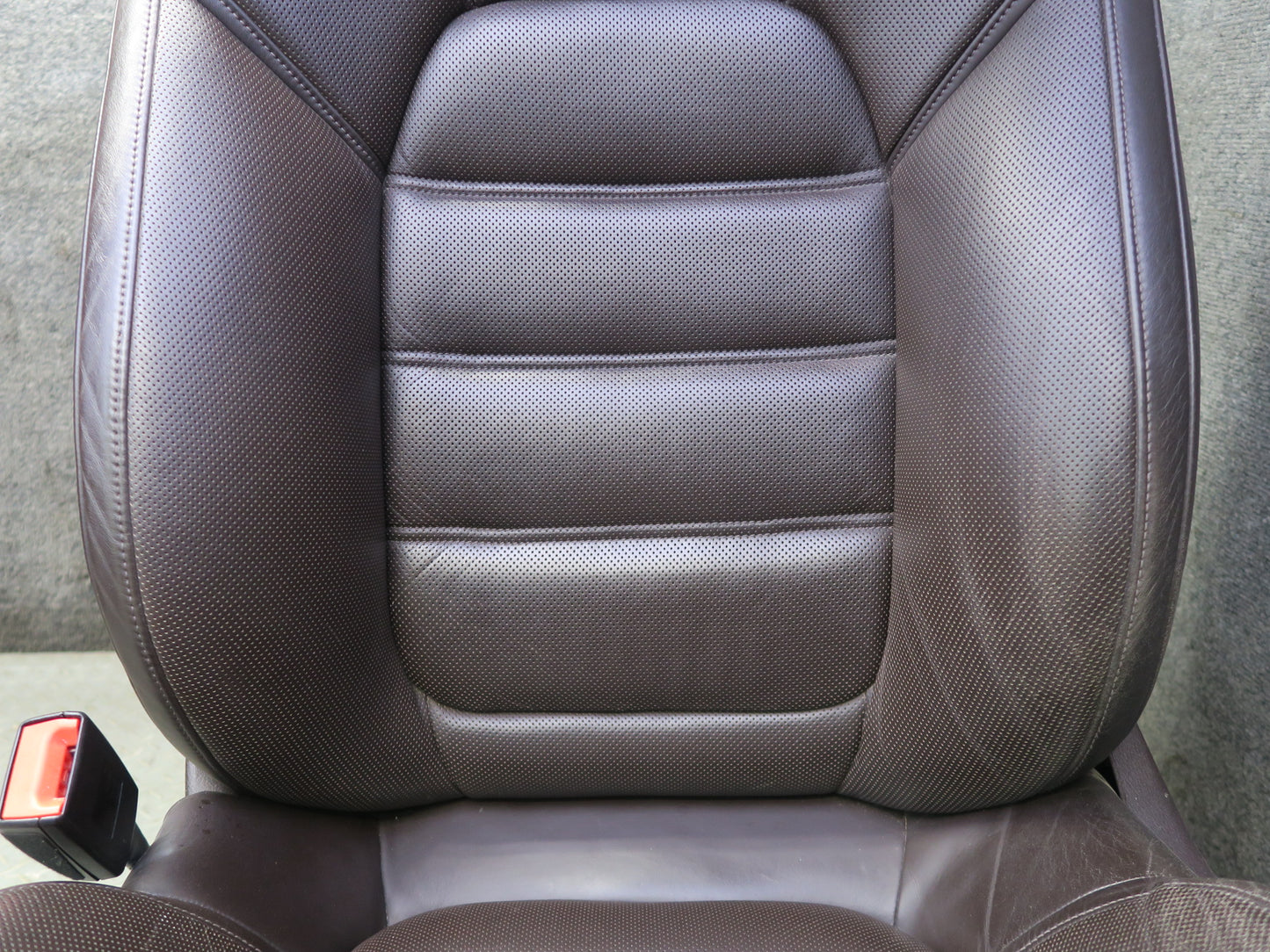 2015-2018 Porsche Macan Front Rear GTS Sport Heated Perforated Leather Seat Set