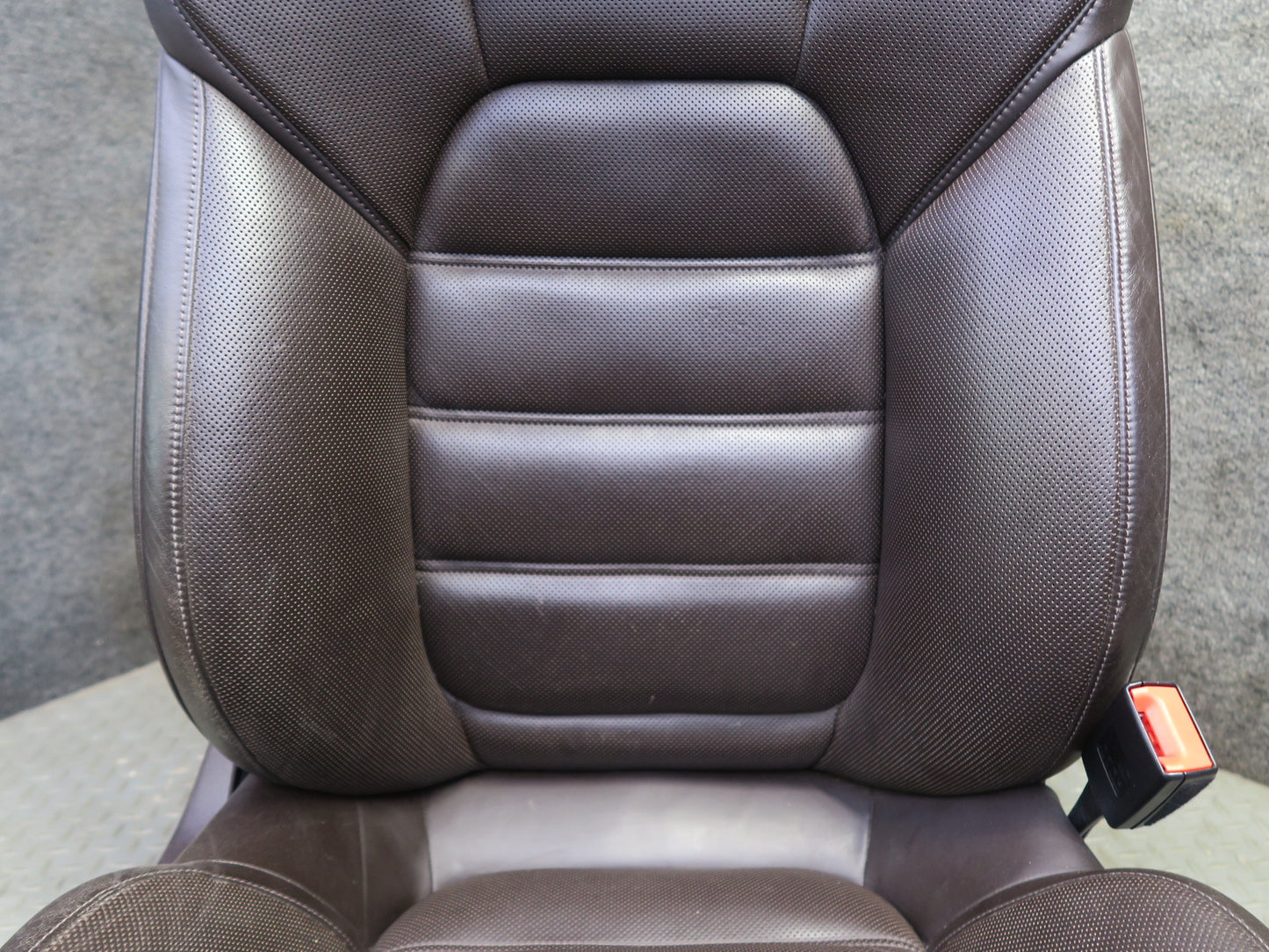 2015-2018 Porsche Macan Front Rear GTS Sport Heated Perforated Leather Seat Set