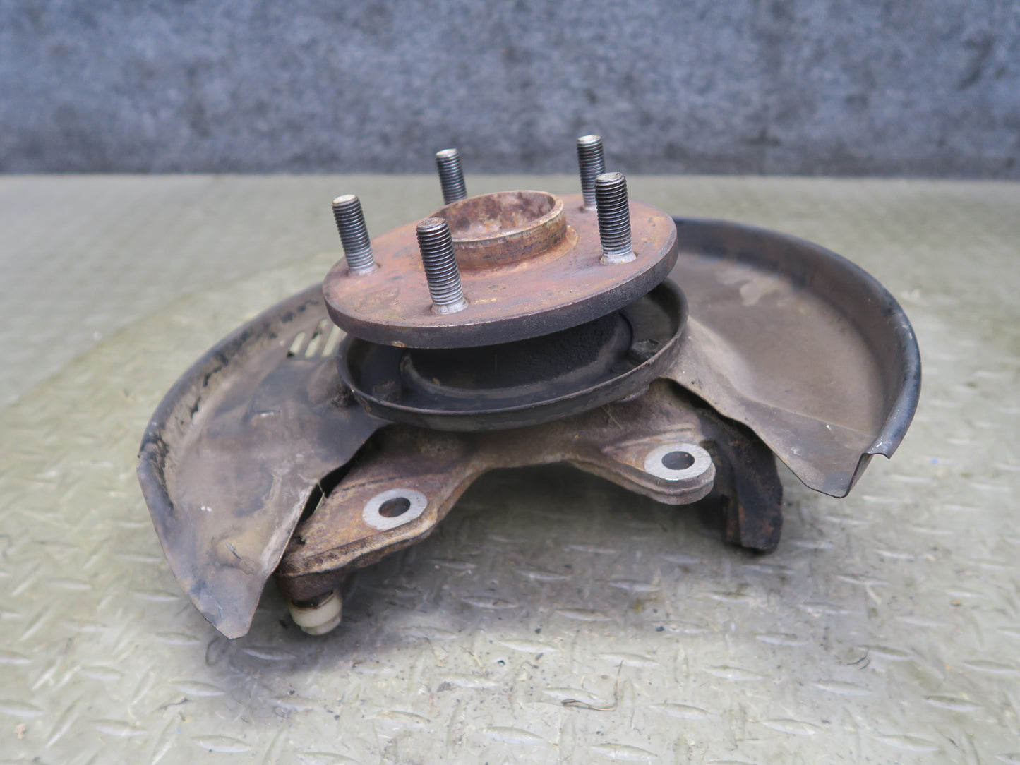 86-88 Toyota Supra MA70L Front Left Spindle Knuckle Wheel Hub Bearing OEM