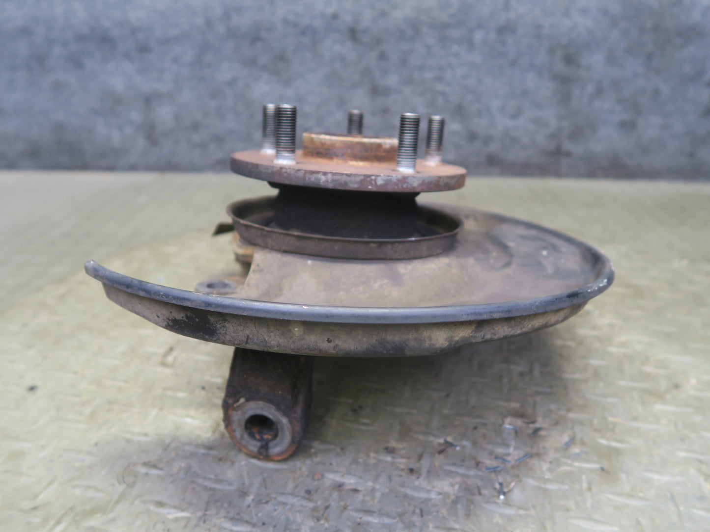 86-88 Toyota Supra MA70L Front Left Spindle Knuckle Wheel Hub Bearing OEM