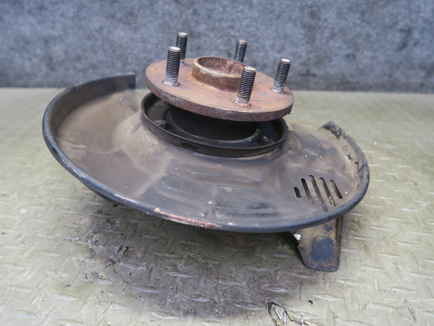 86-88 Toyota Supra MA70L Front Left Spindle Knuckle Wheel Hub Bearing OEM