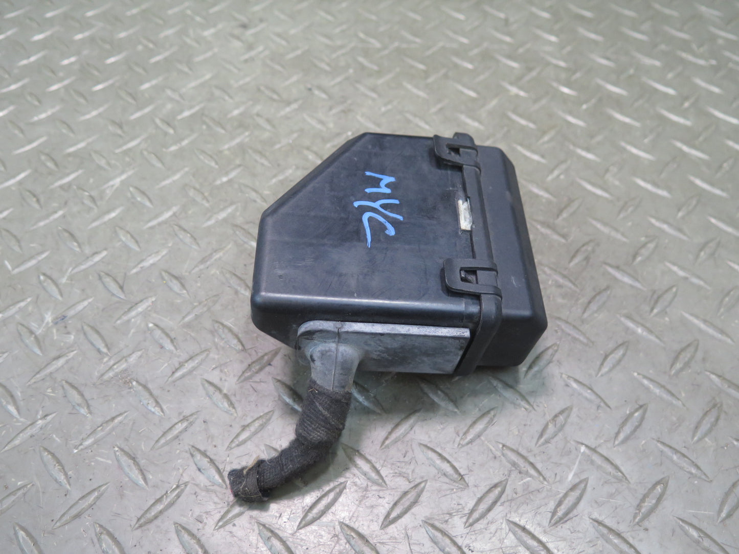 11-15 Mini Cooper R57 Convertible Engine Bay Small Fuse Relay Box OEM