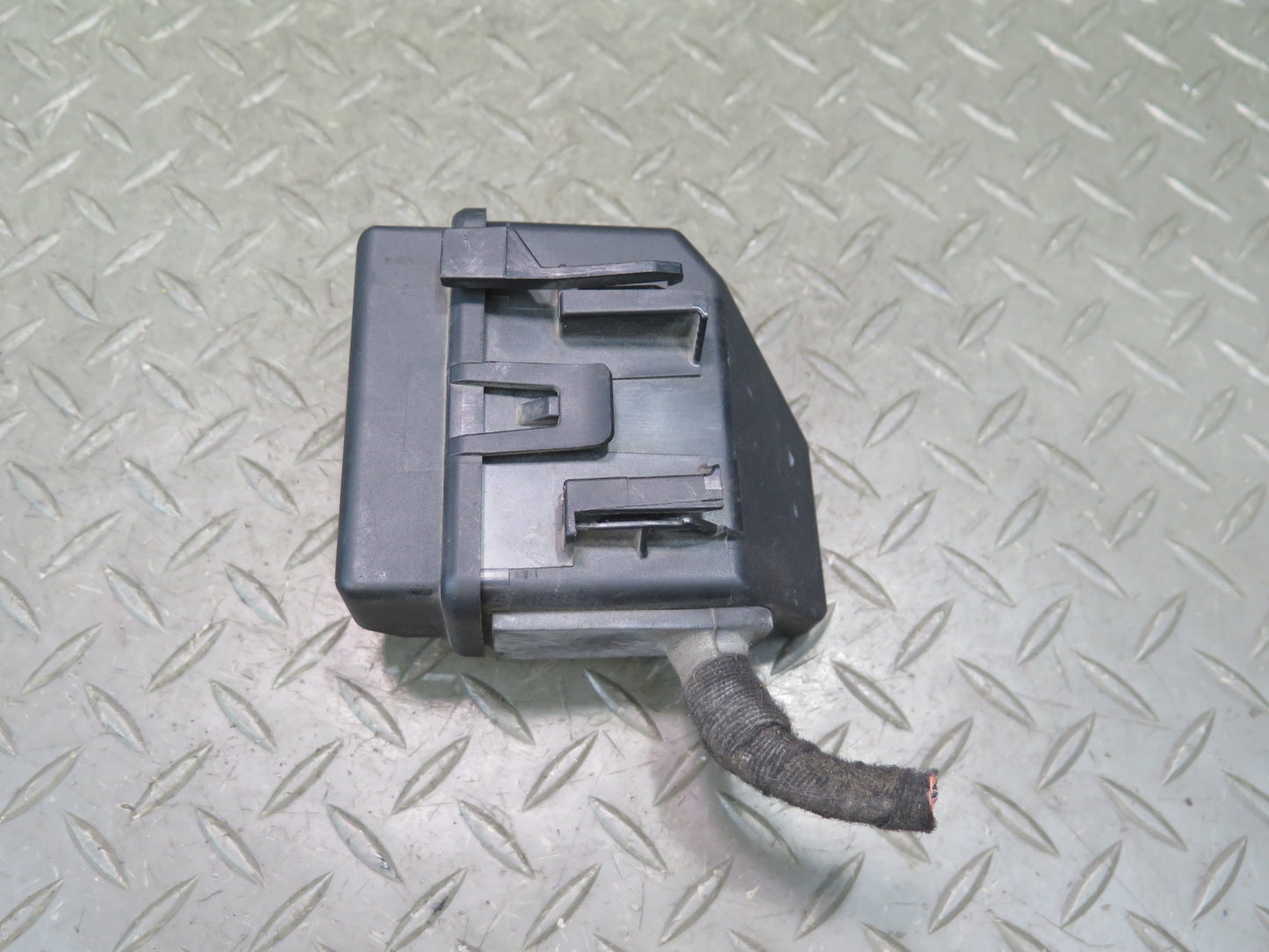 11-15 Mini Cooper R57 Convertible Engine Bay Small Fuse Relay Box OEM