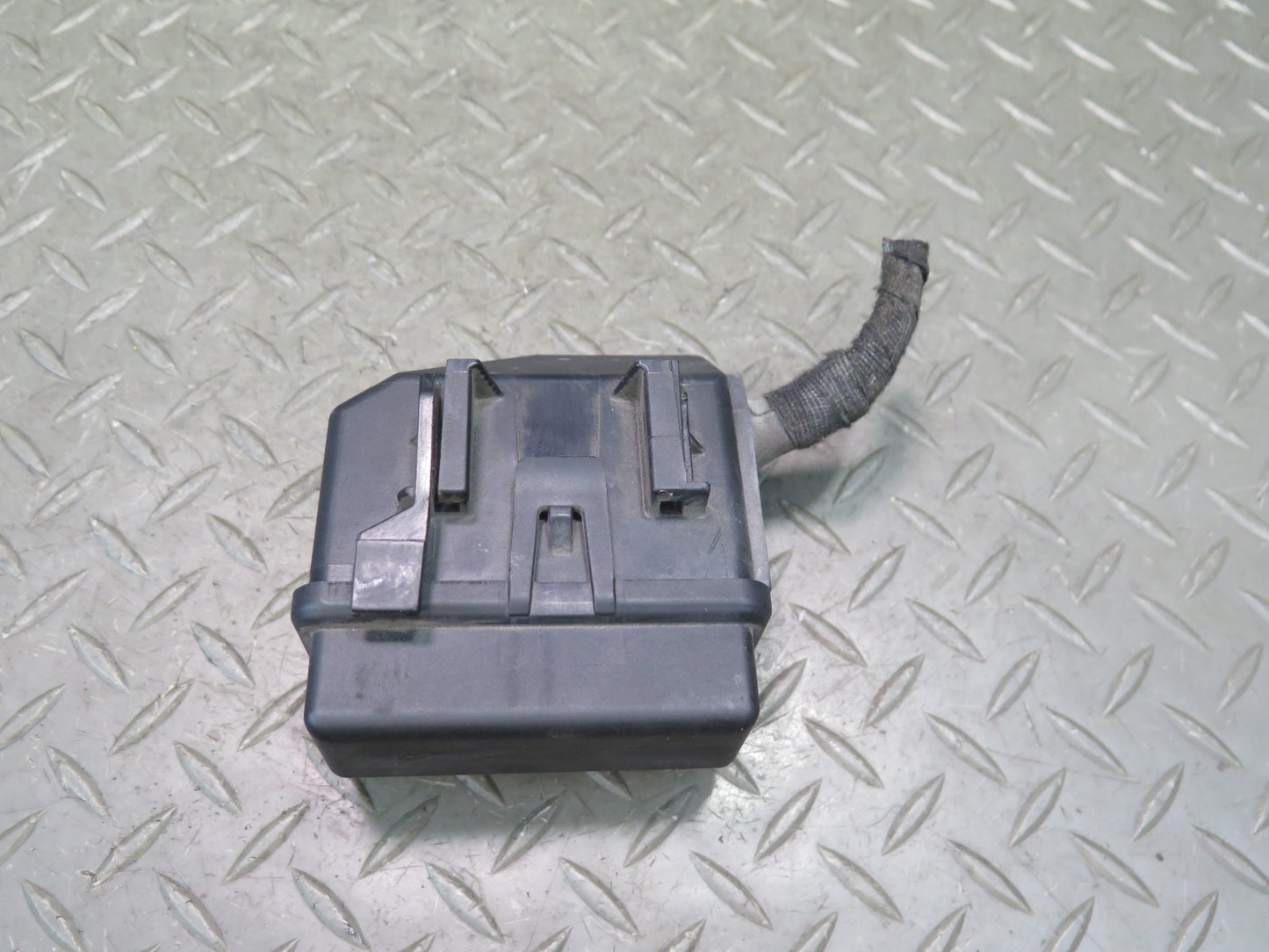 11-15 Mini Cooper R57 Convertible Engine Bay Small Fuse Relay Box OEM