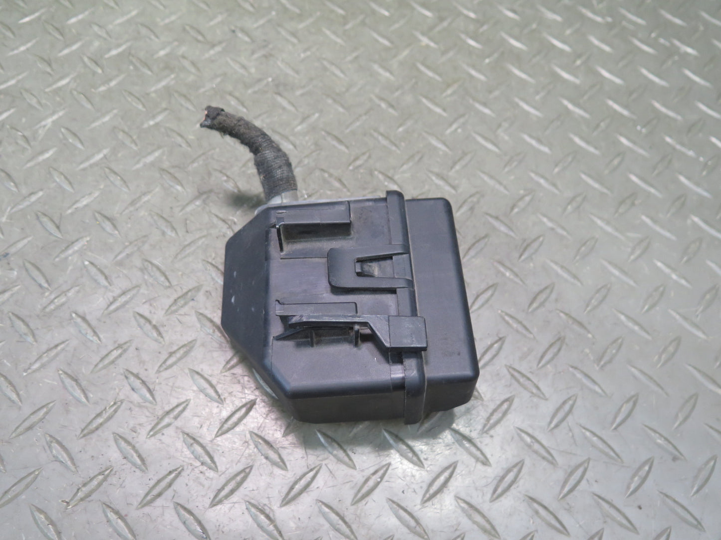11-15 Mini Cooper R57 Convertible Engine Bay Small Fuse Relay Box OEM