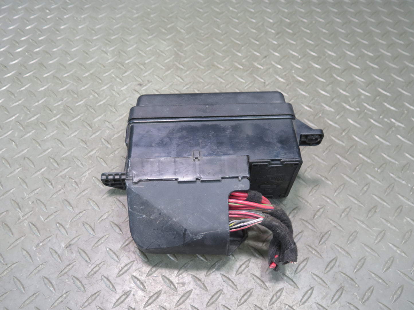 11-15 Mini Cooper R57 Convertible Engine Bay Fuse Relay Box 9240943 OEM