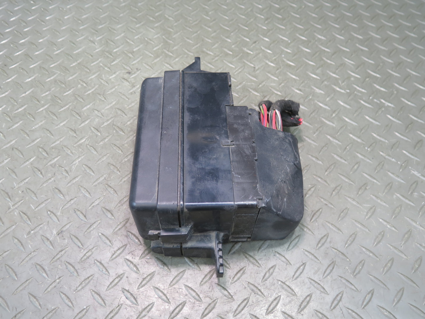 11-15 Mini Cooper R57 Convertible Engine Bay Fuse Relay Box 9240943 OEM