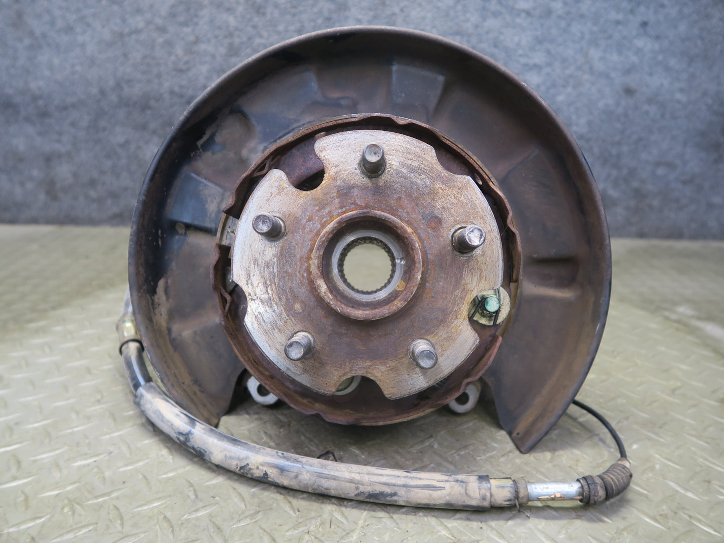 86-92 Toyota Supra MA70L Rear Left Spindle Knuckle Wheel Hub Bearing OEM