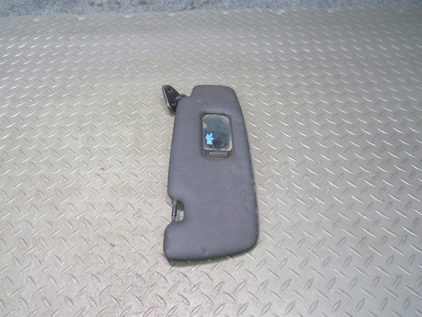 09-15 Mini Cooper R57 Convertible Set of 2 Front Left & Right Sun Visor OEM
