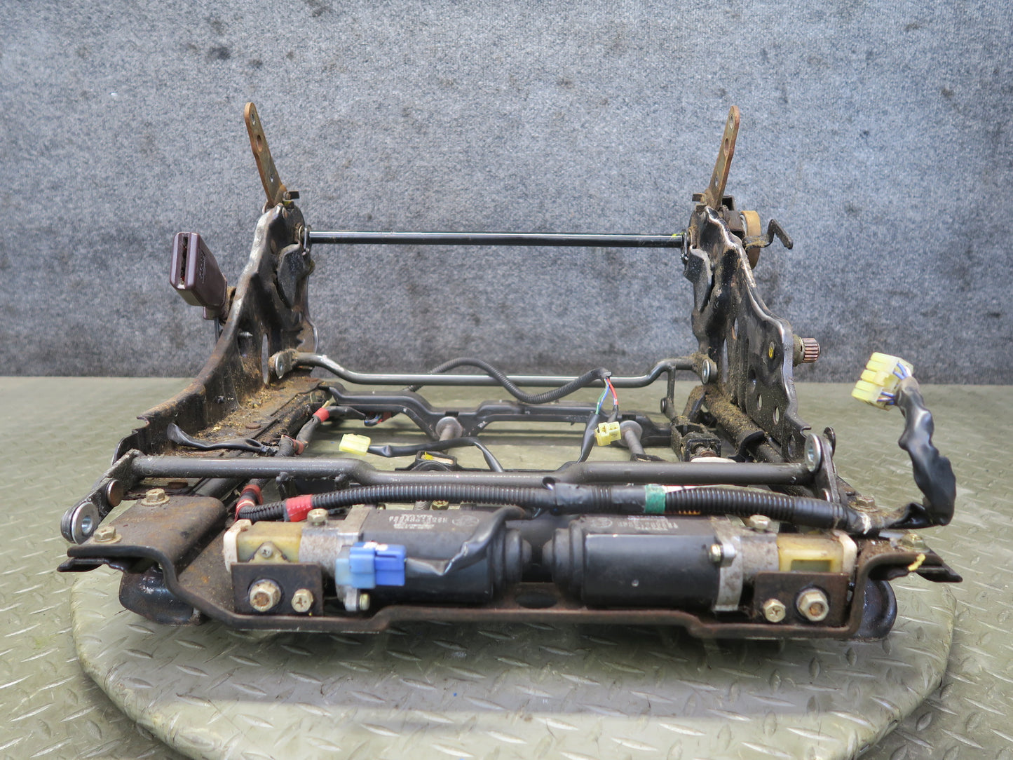 86-88 Toyota Supra MA70L Front Left Seat Lower Frame Track w Motors OEM