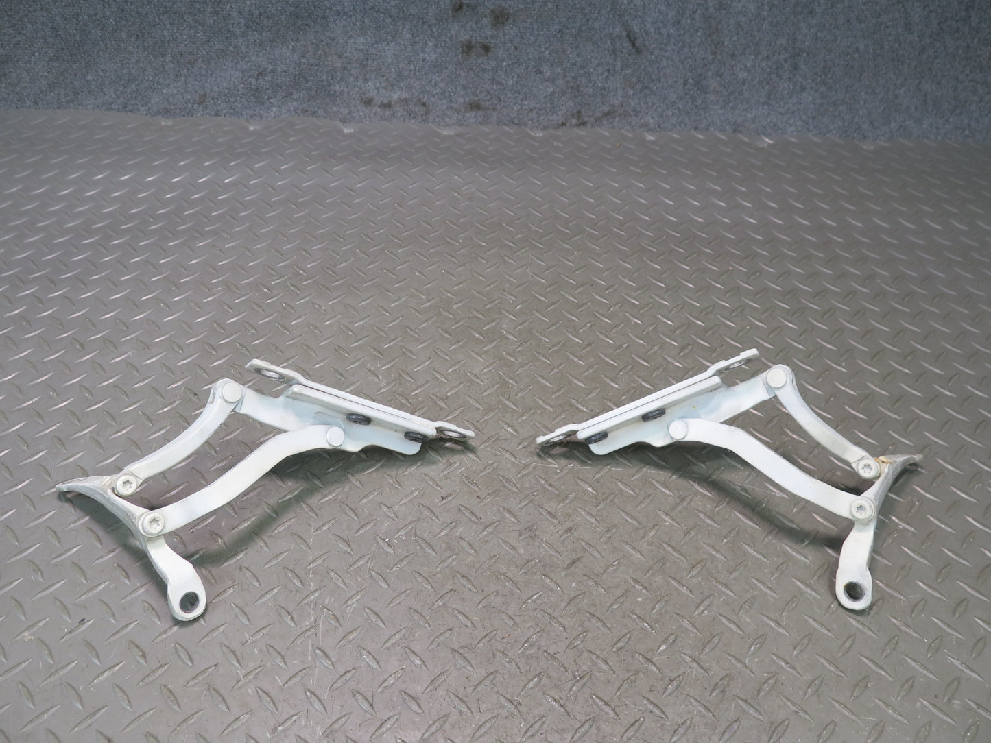 09-15 Mini Cooper R57 Convertible Left & Right Trunk Lid Tailgate Hinge Set OEM