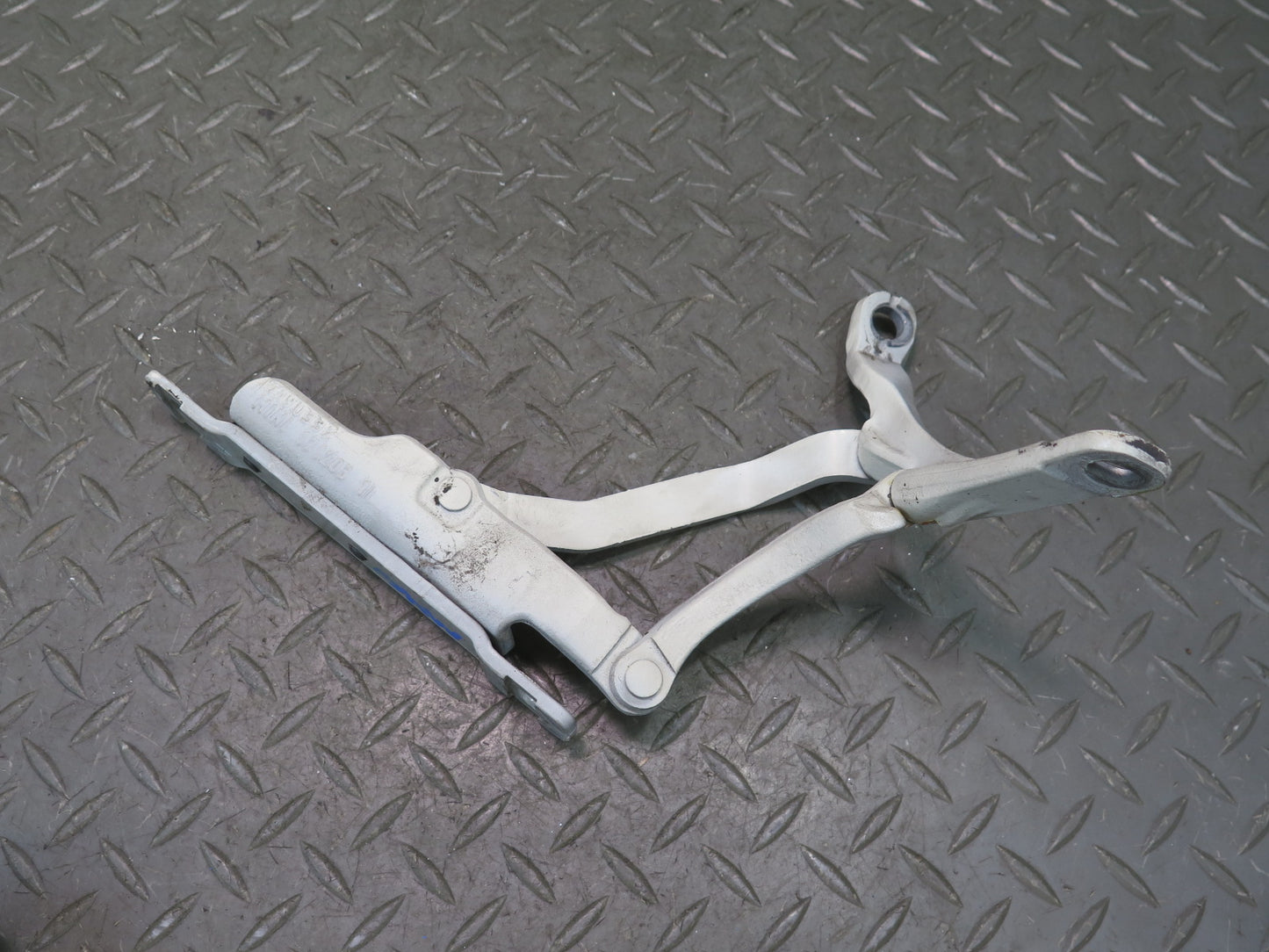 09-15 Mini Cooper R57 Convertible Left & Right Trunk Lid Tailgate Hinge Set OEM