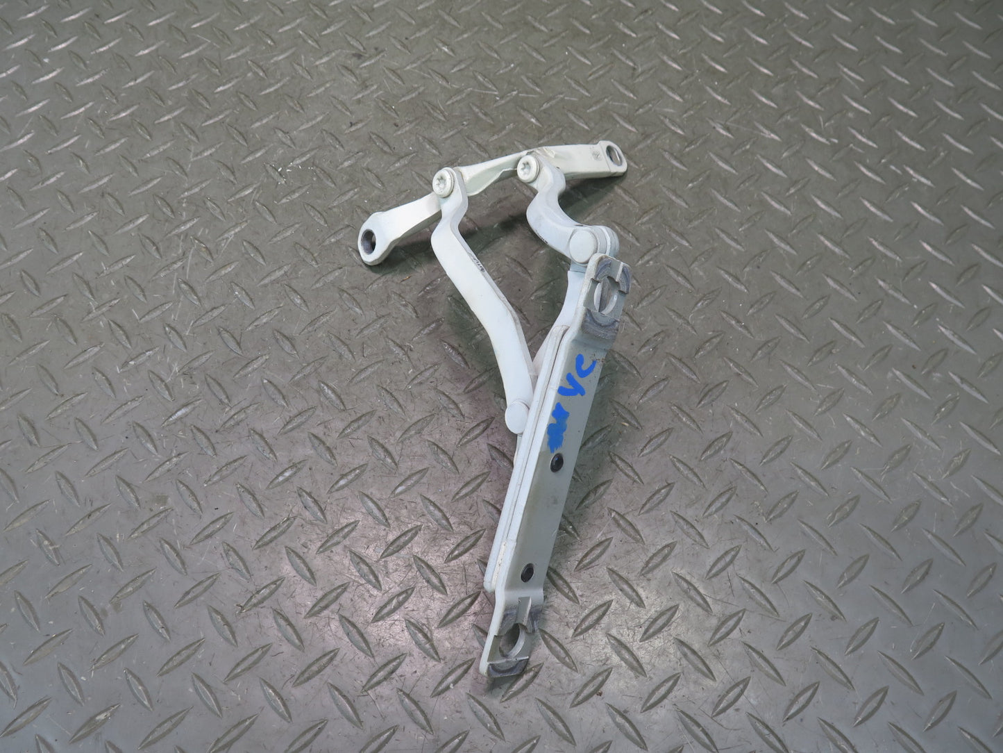 09-15 Mini Cooper R57 Convertible Left & Right Trunk Lid Tailgate Hinge Set OEM