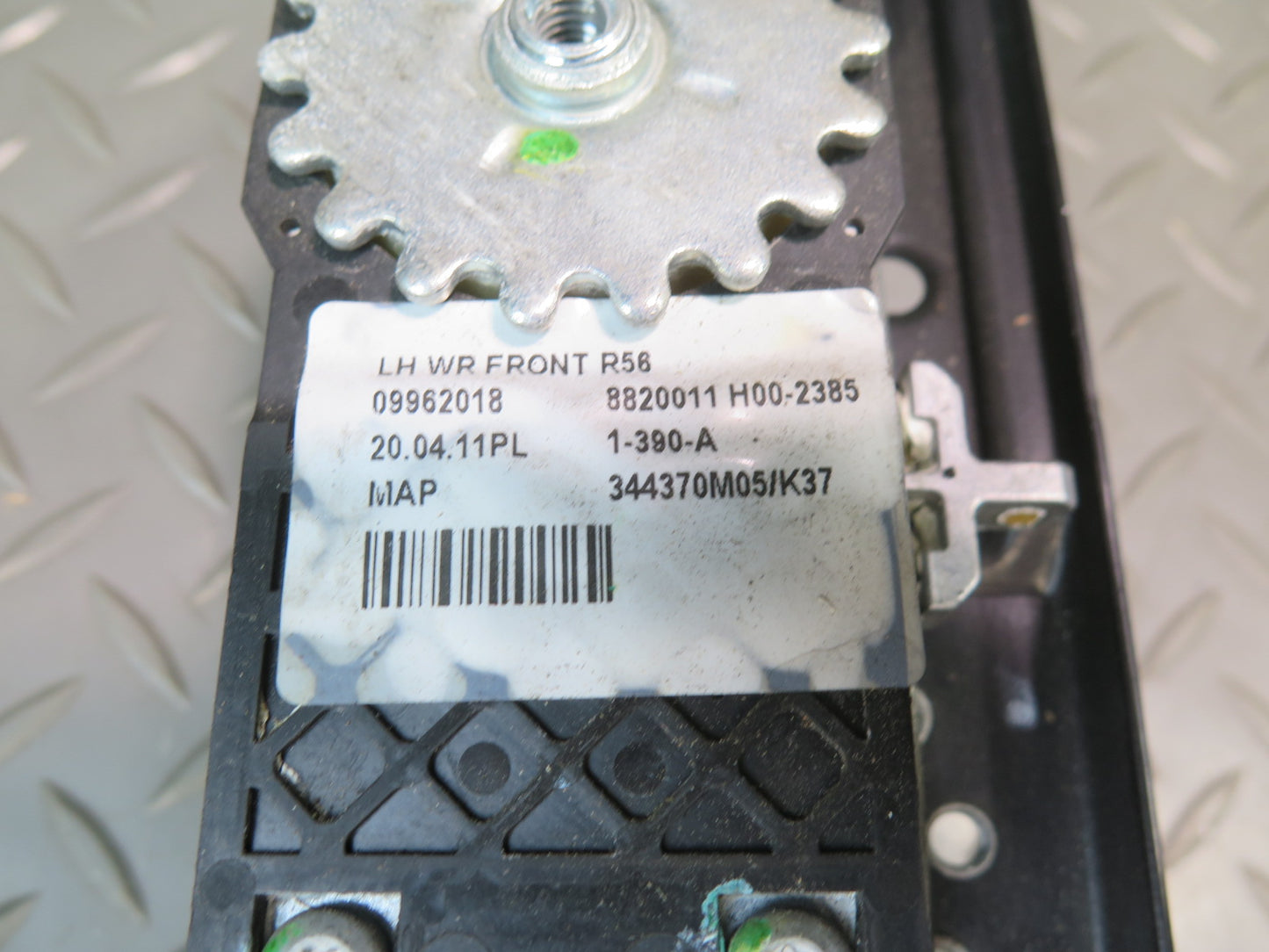 07-13 Mini R55 R56 R57 Front Left Door Window Regulator w Motor 2757043 OEM