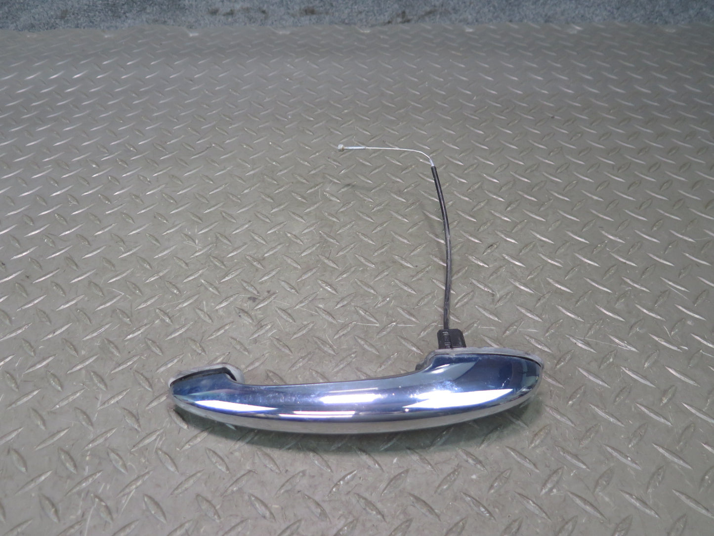 07-13 Mini R55 R56 R57 R58 R59 Front Right Passenger Door Exterior Handle OEM