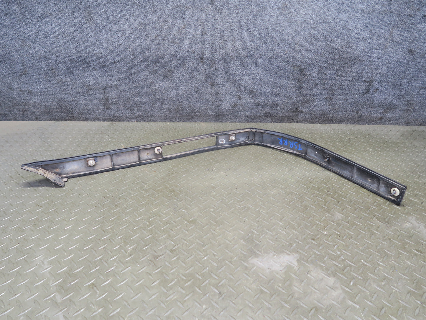 86-88 Toyota Supra MA70L NON Turbo Set of 2 Rear Bumper Quarter Molding Trim OEM