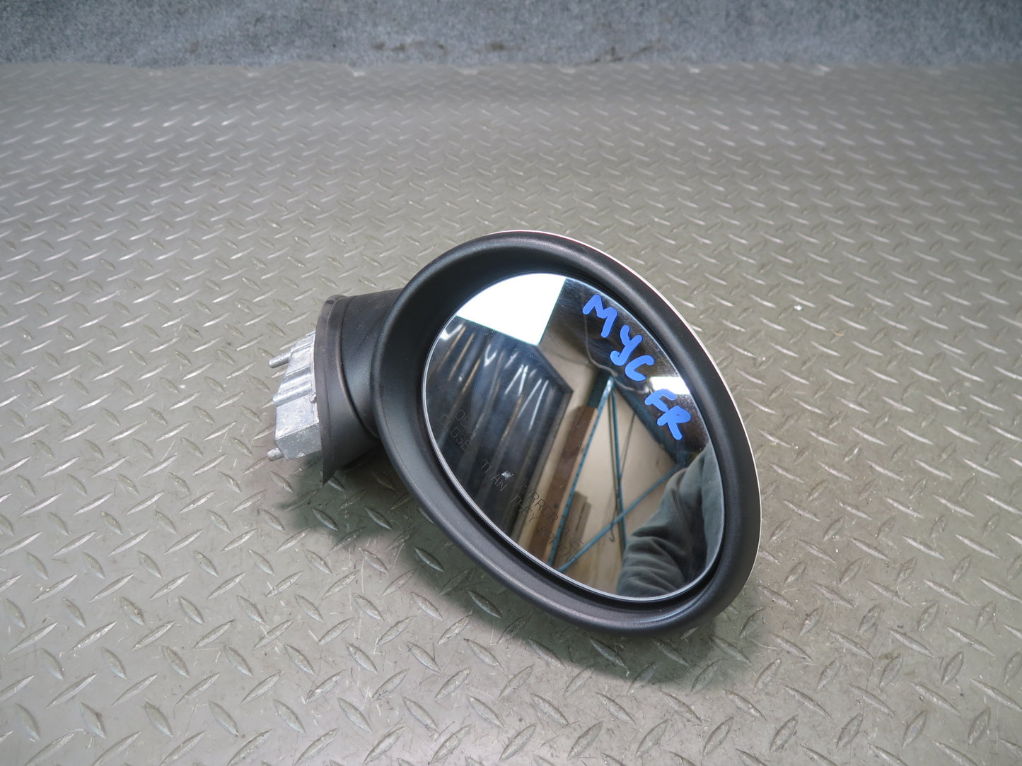 07-13 Mini Cooper R55 R56 R57 R58 R59 Right Door Exterior Side View Mirror OEM