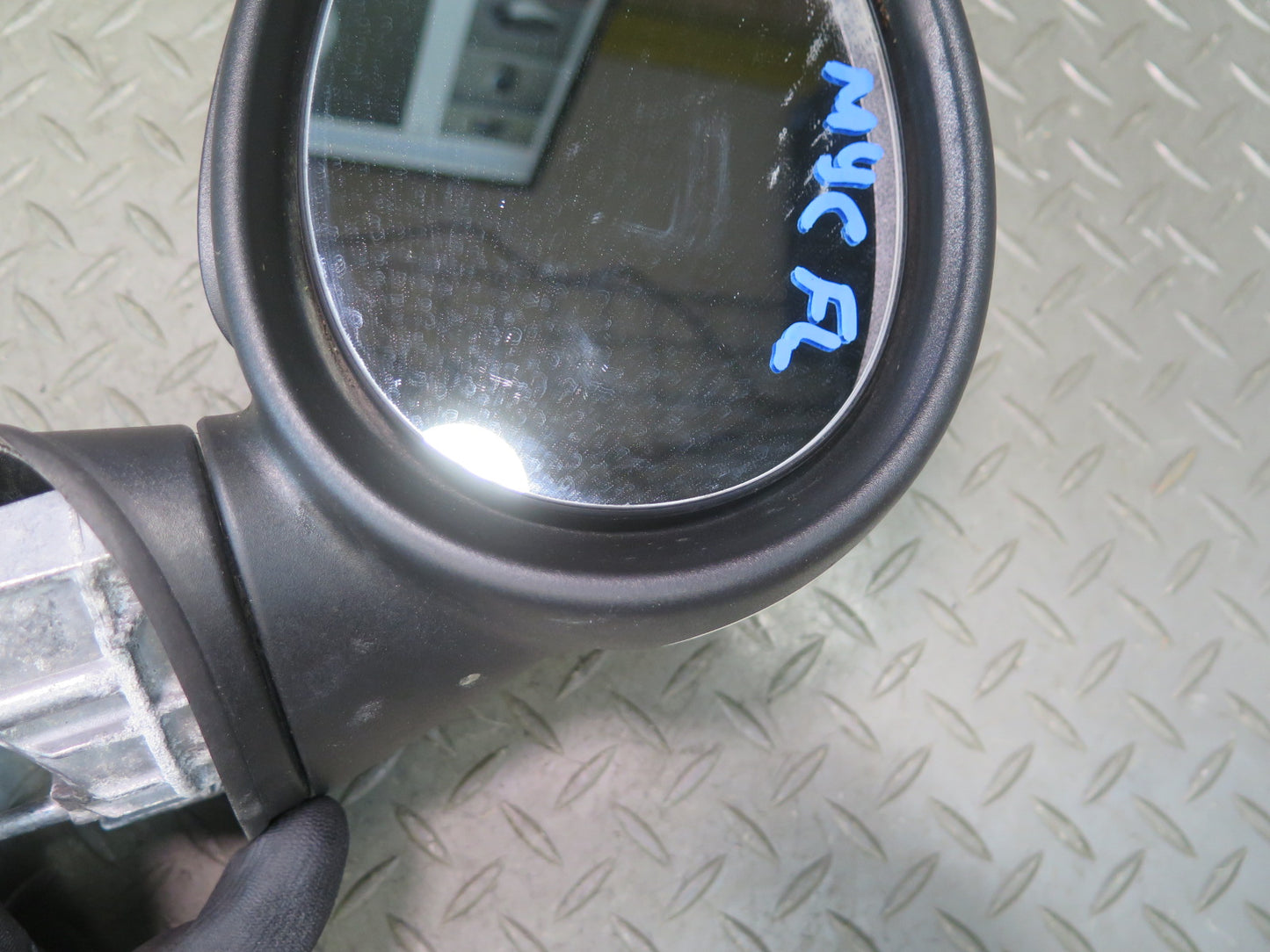07-13 Mini Cooper R55 R56 R57 R58 R59 Left Door Exterior Side View Mirror OEM