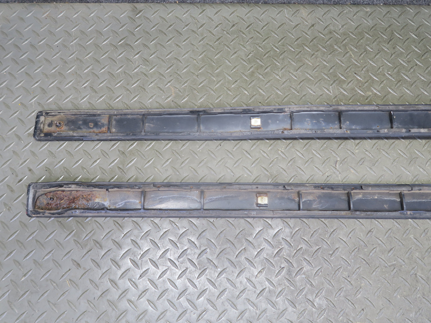 86-88 Toyota Supra MA70L Set of 2 Left & Right Door Molding Trim Strip OEM