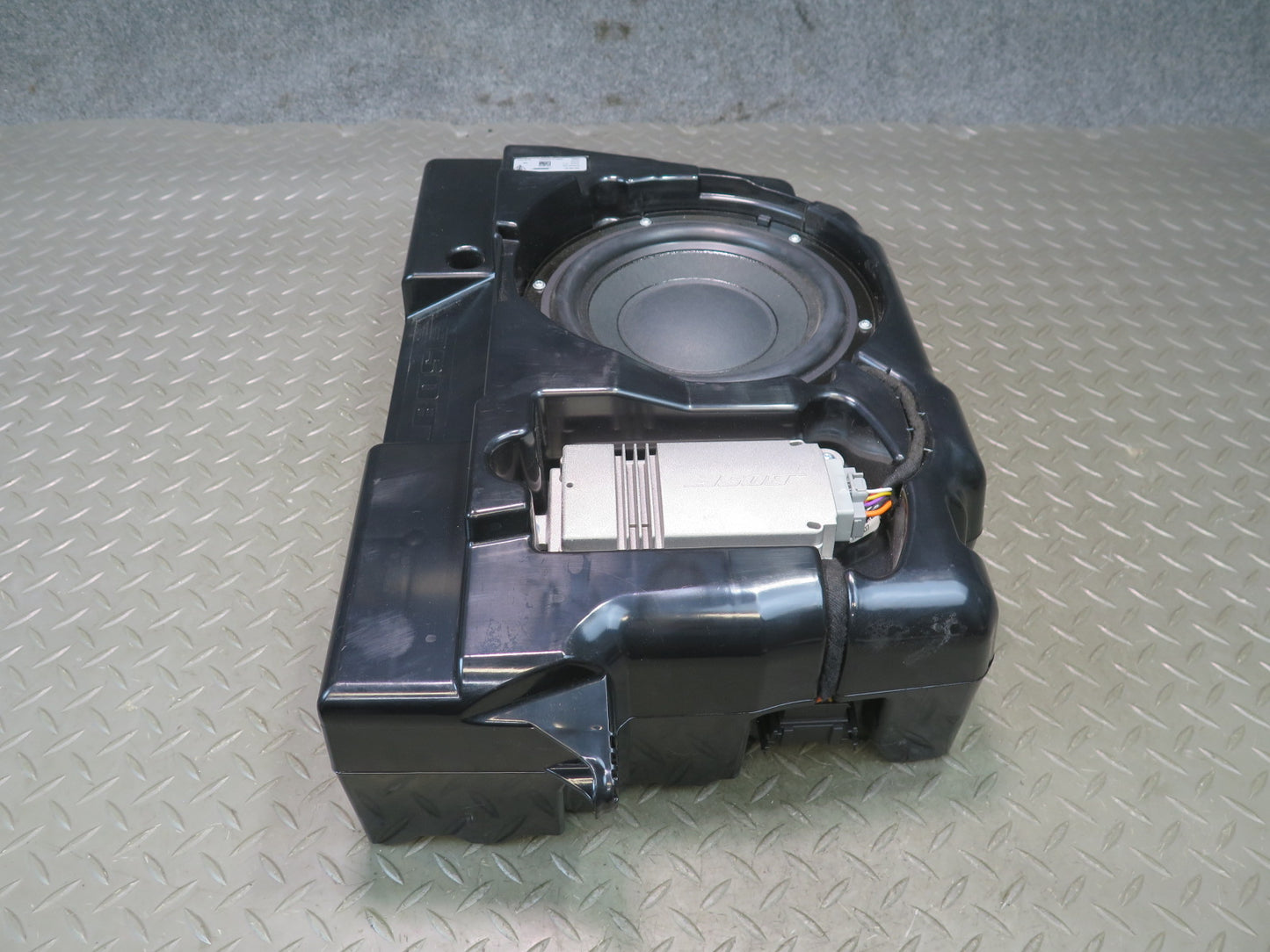 2015-2025 Porsche Macan Rear Bose Subwoofer Audio Speaker W/amplifier
