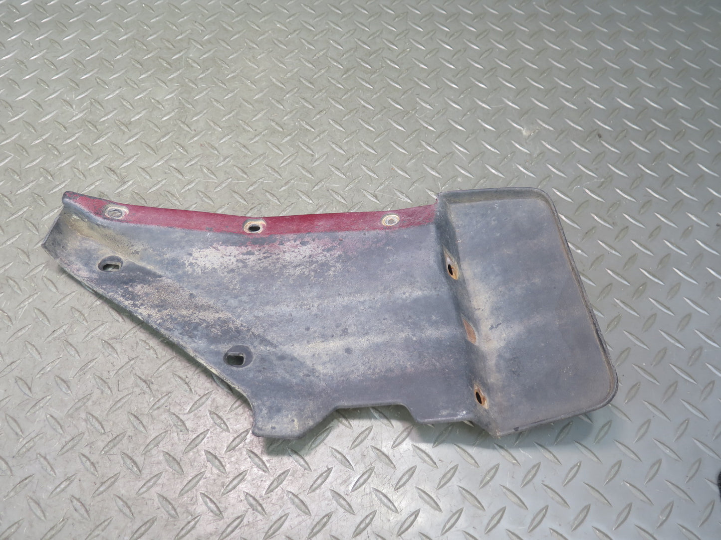 86-92 Toyota Supra MA70L Rear Left & Right MUD Flap Guard Set RED Pearl OEM